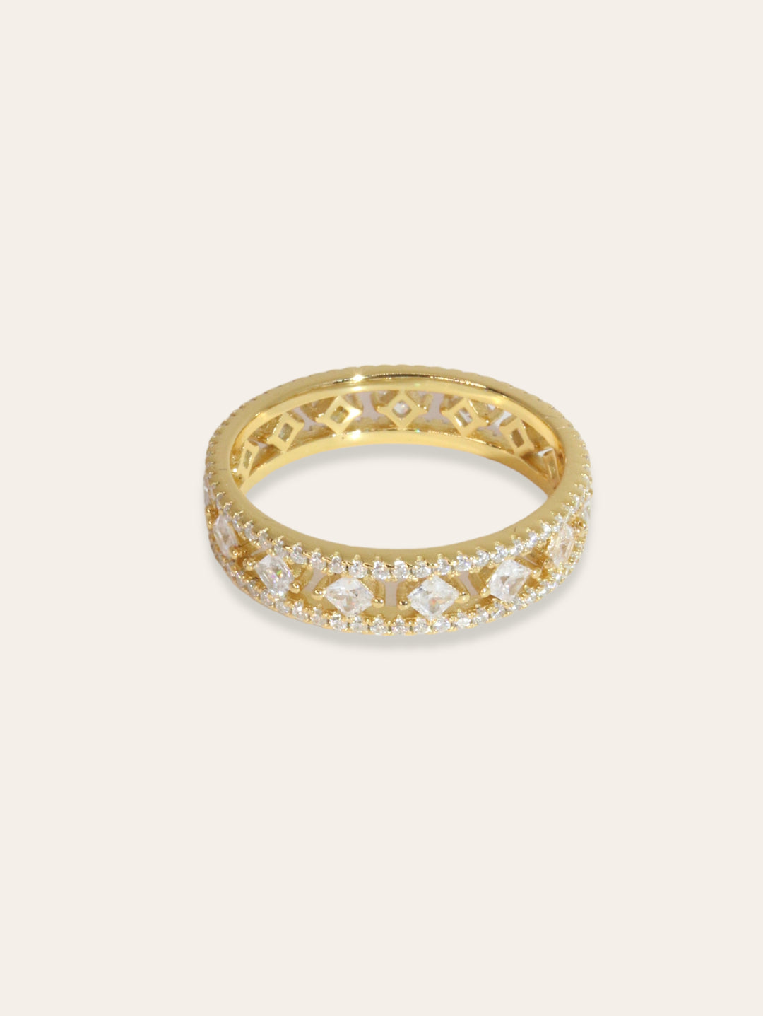 Royal Diamond Ring